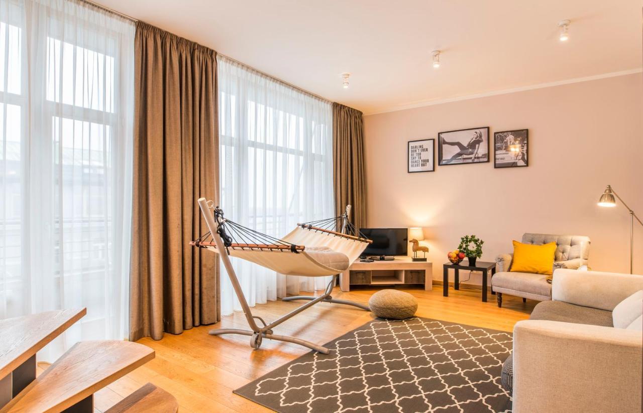 Central 2-Level Penthouse With Terrace And Free Parking Riga Exterior foto