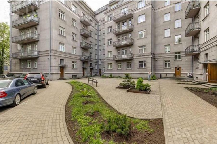 Central 2-Level Penthouse With Terrace And Free Parking Riga Exterior foto